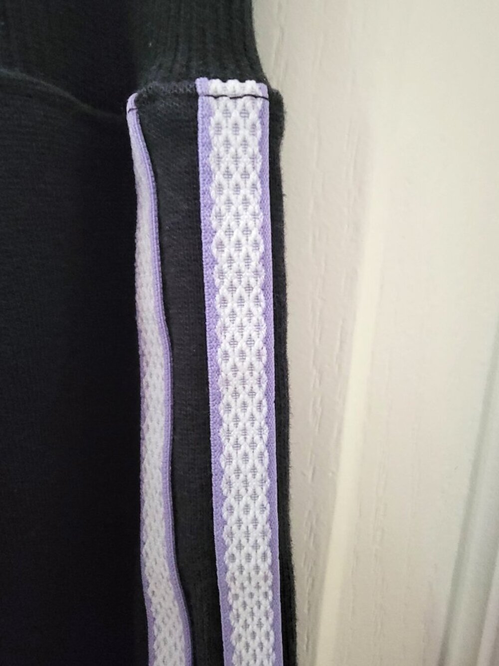 ADIDAS BLACK CAPRI - Picture 3 of 9